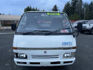 Camioneta Isuzu Fargo Usada de 1990, 4x4, LT, Grado Industrial, OEM, Volante a la Derecha - Product Image 2