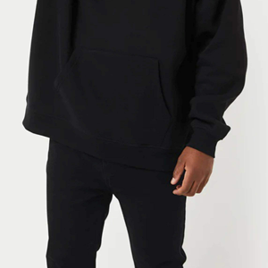 Sweats à capuche unisexes surdimensionnés en coton imprimé de logo en polaire lourde unie de haute qualité personnalisés OEM Sweats à capuche noirs pour l'hiver pour hommes - Product Image 4