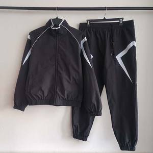 Ensemble deux pièces coupe-vent surdimensionné unisexe pour homme, style streetwear évasé, avec capuche, imprimé, réfléchissant, patchwork hip-hop - Product Image 1
