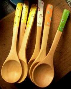 Spatule de cuisson en bois naturel et résine avec et support cuillère pour la meilleure couleur Cuillère en bois et résine - Product Image 6