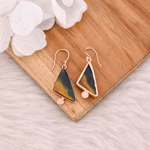 Boucles d'oreilles pendantes en pierre précieuse jaspe Malinga, fabrication artisanale, sertissage en bélière, plaqué or rose, tendance pour les mariages, les demoiselles d'honneur - Product Image 4