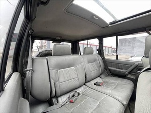 Mitsubishi Montero Base 4 portes 4x4 d'occasion de 1999 - Product Image 5