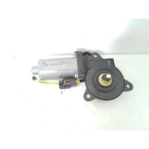 MOTEUR ÉLECTRIQUE DE LUNETTE AVANT GAUCHE FORD Fusion 1ère Série 0130821938 (02>05) - Product Image 2