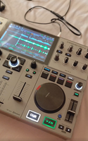 Contrôleur DJ autonome portable Denon DJ Prime Go+