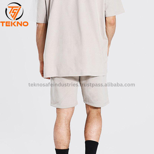 Conjunto informal de 2 piezas de camiseta y pantalones cortos con cintura elástica para hombre - Product Image 6