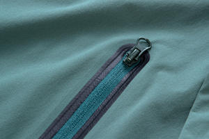 Chándal de dos piezas con cremallera para hombre, conjunto de pantalones cortos y cortavientos de nailon reflectante, diseño personalizado y nuevo estilo - Product Image 3