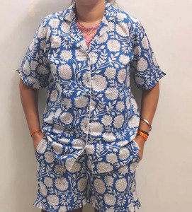 Conjunto de pijama de algodón con bloque de mano indio, ropa matutina con estampado floral, conjunto de pijama suave para volver a la escuela, regalo para ella a la venta - Product Image 3