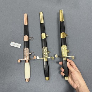 T01TS Accessoires d'épée courte Jouet de décoration Épéiste Cosplay Artisanat Décoration Jouet Épée non aiguisée pour Collection de jeux de films - Product Image 5