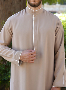 Style omanais Thobe / Thawb Jubba Robe confortable vêtements traditionnels arabes du Moyen-Orient pour hommes-Djellaba élégant et sur mesure - Product Image 2