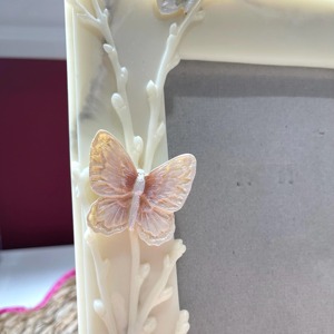 Butterfly Willow Branch Photo <b>Frame</b> 4x6, Cream Marble-Look Tabletop Picture <b>Frame</b> with 3D Butterflies From REHMAN CRAFT - Product Image 2