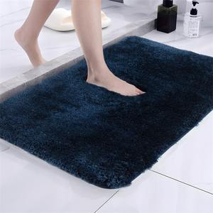 Vente en gros de tapis de bain minimaliste de qualité supérieure en coton antidérapant avec séchage rapide absorbant lavable caractéristiques motif solide - Product Image 5