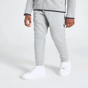 Chándal Deportivo Personalizado para Hombre con Estampado Invernal, 100% Algodón Felpa, Logotipo y Colores Personalizados, Todas las Tallas Disponibles - Product Image 3