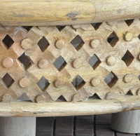 Table basse rectangulaire en bois de manguier massif sculpté à la main par des artisans du Rajasthan, décoration d'intérieur luxueuse