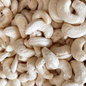 เม็ดมะม่วงหิมพานต์แบบออร์แกนิกระดับพรีเมียมพร้อมภาษี W320 W240จากโรงงานในเวียดนาม - Product Image 1