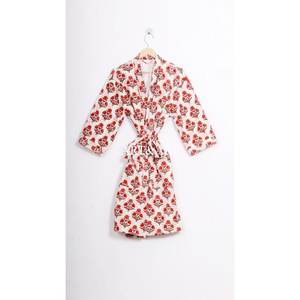 Bata de invierno Kantha para mujer, estilo kimono, de tela ecológica, étnica, tradicional, vintage, india, hecha a mano, colorida, de algodón, con estampado floral. - Product Image 5