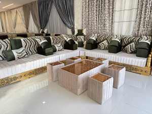 Diseño interior árabe Majlis, diseño clásico moderno, elegante conjunto de sala de estar, asientos de esquina de lujo, diseño que ahorra espacio - Product Image 3