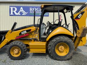 Hot Sale CAT 420E Backhoe <b>Loader</b> Wholesale Price Heavy Duty Excavation <b>Loader</b> for Road Building and Farming for Bulk for Sale - Product Image 5