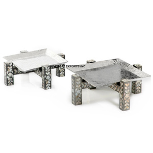Ensemble de deux plateaux à chocolat en métal, qualité supérieure, faits à la main, bol à bonbons classique, élégant, design moderne, nouveau bol à chocolat - Product Image 2