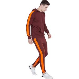 Ensemble de survêtements personnalisés de haute qualité pour hommes Vente en gros Personnalisé survêtement d'entraînement pour hommes Survêtement personnalisé OEM - Product Image 2