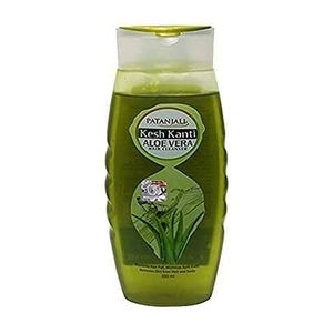 Patanjali Kesh Kanti Aloe Vera Limpiador para el cabello 200ml Champú a base de hierbas para un cabello suave nutrido y brillante Limpiador diario suave. - Product Image 1