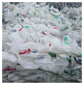 Flocons PET recyclés lavés à chaud/bouteille PET ferraille plastique Afrique du Sud - Product Image 2