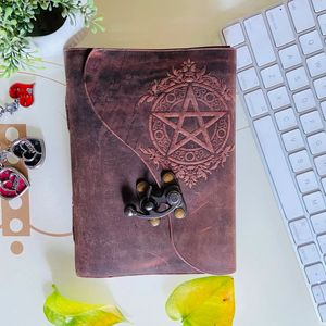 Journal vintage exclusif fait à la main, carnet de voyage rétro, carnet de croquis non ligné, couverture en cuir antique à bord festonné, cadeau, reliure à points de selle - Product Image 3