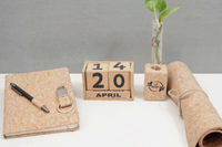 Lot de 5 aimants de bureau en liège A5 porte-clés agenda jardinières et sous-verres avec étui coffret cadeau d'affaires et promotionnel