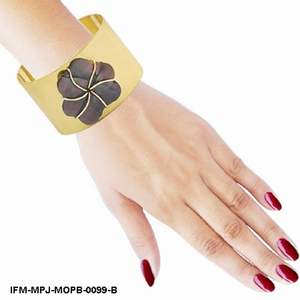 Handcrafted Brass Cuff Bangle with <b>Black</b> Mother of Pearl Flower Charm Floral Statement <b>Bracelet</b> for <b>Women</b> - Product Image 6