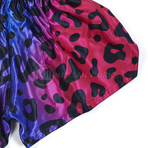 Shorts de boxe uniques en gros, style 2026, légers, taille adulte, 100% polyester, séchage rapide, respirant, service OEM - Product Image 4