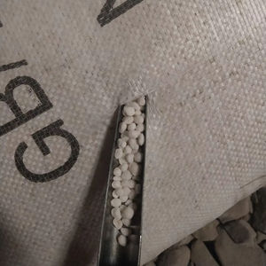 เซรามิกเกรด NH4Cl-Industrial 99.5% แอมโมเนียมคลอไรด์ความบริสุทธิ์สูงส่งออกจำนวนมากจากผู้จำหน่ายในเวียดนามที่เชื่อถือได้ - Product Image 1