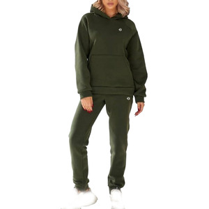 Conjunto de Sudadera con Capucha y Pantalones Deportivos de Felpa para Mujer, Color Verde Oliva Sólido, Bolsillo Tipo Canguro, Corte Holgado, Ropa de Estar por Casa para Invierno, Producción al por Mayor OEM ODM - Product Image 1