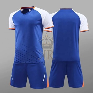 Maillot de football de haute qualité respirant à séchage rapide 100% polyester Uniforme de sport pour adultes Impression par transfert thermique Entraînement de football - Product Image 4