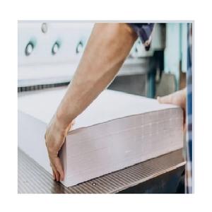 Tablero de papel trasero blanco triplex de alta calidad 180gsm-400gsm Material de pulpa Premium de revestimiento de doble cara para uso industrial de alimentos - Product Image 6