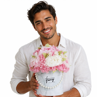 Décoration d'intérieur : Bouquet éternel stabilisé longue durée de roses, hortensias et pivoines naturelles préservées