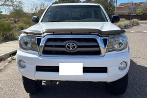 Toyota Tacoma TRD Off-Road Doble Cabina 4x4 Usada 2010 (LHD/RHD) - Product Image 2