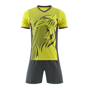 Uniforme de football à prix avantageux, tissu doux, design personnalisé, best-seller, en vente en ligne - Product Image 1