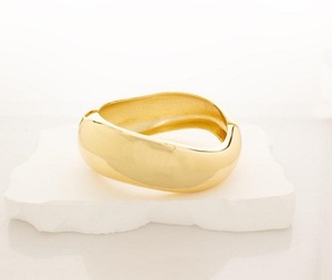 Brazaletes y pulseras acrílicos gruesos de moda, pulsera de brazalete colorido de declaración ancha moteada de acetato de resina Irregular grande - Product Image 6