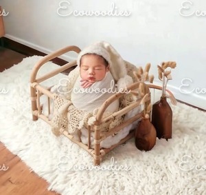 Berceau en bois de qualité supérieure pour nouveau-né Accessoires pour bébé pour la photographie Berceaux intérieurs/extérieurs pour la chambre à coucher et le salon - Product Image 4