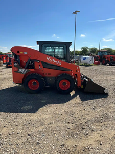 รถตักล้อยาง Kubota SVL75-3 ขนาด 74 แรงม้า เครื่องยนต์ดีเซล พร้อมบุ้งกี๋ขนาด 0.55 เมตร  แบบตักด้านหน้าและขุดด้านหลัง  อะไหล่ MOOG ราคาประหยัด - Product Image 5