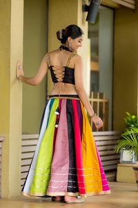 Dernière tenue de créateur Style moderne Top qualité à la mode pur coton Lehenga Choli Gota avec dentelle travail femme mode à vendre - Product Image 6