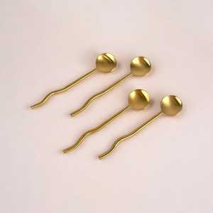 Juego de Cubiertos de metal con acabado mate negro moderno y elegante para fiestas elegantes de mesa de comedor contemporáneas y uso familiar diario - Product Image 5