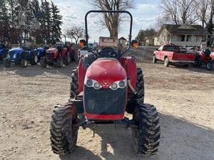 รถแทรคเตอร์ดีเซลสำหรับเดิน4WD ใหม่1735ม. 75-180HP อายุการใช้งานยาวนานสำหรับใช้ในฟาร์มโดยมีเครื่องยนต์หลัก - Product Image 6