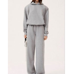 Custom Street Apparel Casual Athletic Zipper Jacket + Jogger Pants Chándales para Mujeres - Product Image 5