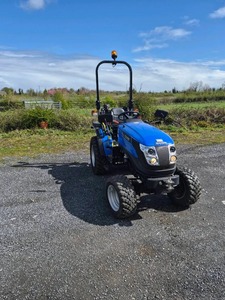 Tractor de un solo eje Solis de 26 m con motor y caja de cambios de 22 HP - Product Image 4
