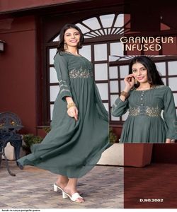 Magnifique robe de réception de couleur jaune avec demi-manche Koti imprimé blanc pour les femmes indiennes Prix le plus bas exclusif Alphanumero - Product Image 6