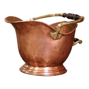 Seau à charbon en cuivre artisanal classique détaillé avec charme Vinta pour décoration de maison et de cheminée de style campagnard - Product Image 1
