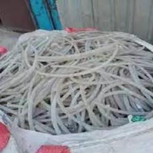 Chatarra de caucho de silicona clasificada y limpia, lista para volver a procesar - Product Image 2