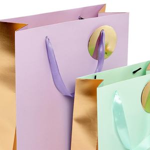 Sacs fourre-tout européens bicolores métalliques élégants avec une construction durable - Product Image 2