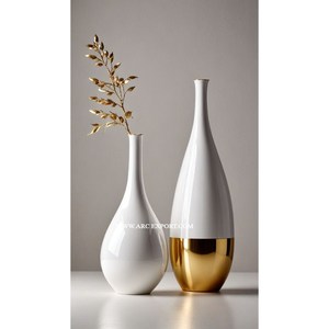 Vente en gros de table de luxe en métal de qualité pour la maison Vases à fleurs décoratifs Vases à fleurs au design moderne poli or à un prix raisonnable - Product Image 5