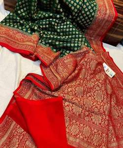 Étincelle et brillante dans des saris à paillettes, parfaits pour ajouter une touche de glamour à toute occasion - Product Image 6